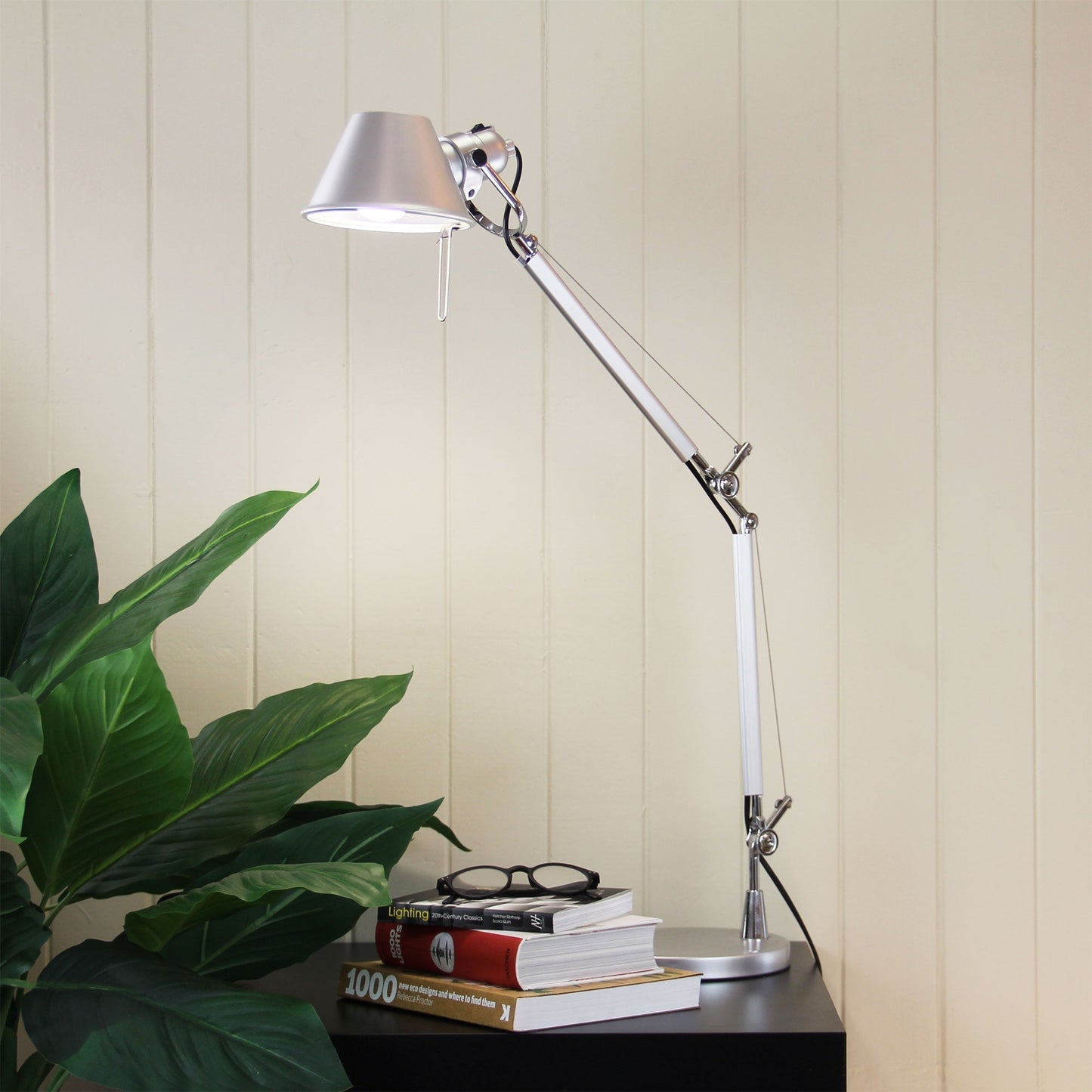 Forma Adjustable Desk Lamp Silver-TABLE AND FLOOR LAMPS-Oriel